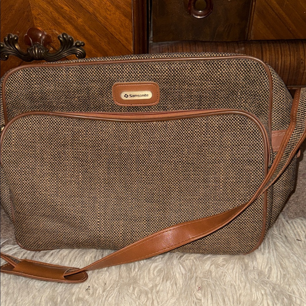 Samsonite Tan and Brown tweed travel‎ bag